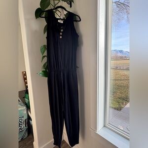 Zenana Romper. Size large.